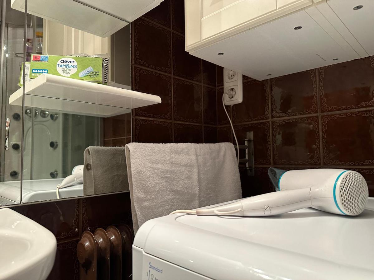 2 Rooms Flat With Balcony, Near Of Center Vienne Extérieur photo